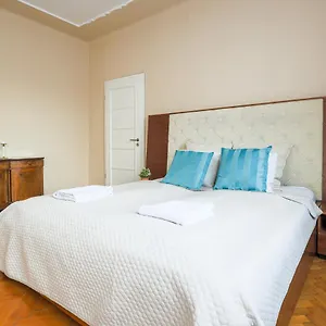 https://downtown-vintage-home-by-bella.inbudapesthotels.com